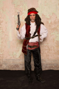 Jack Sparrow 200x300 - Jack Sparrow