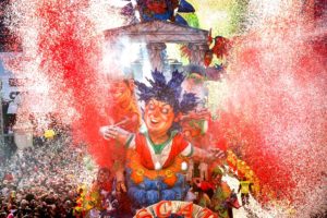 CENTO 300x200 - I Carnevali più famosi d'Italia